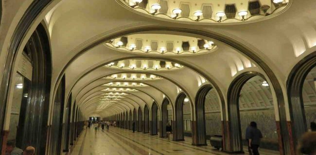 معماری زیبا و شگفت انگیز مترو مسکو